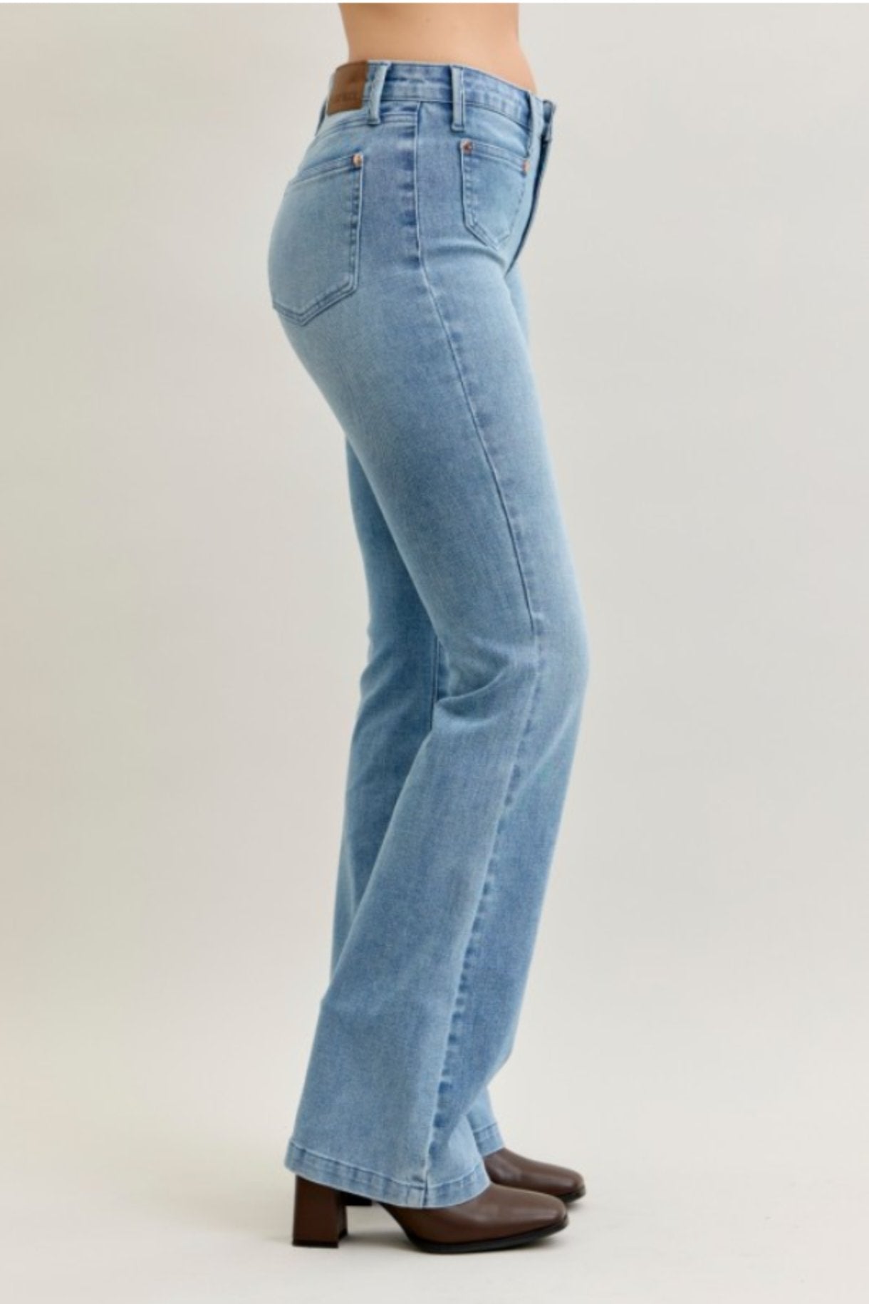 Judy Blue MR Bootcut Contrast Wash Jeans