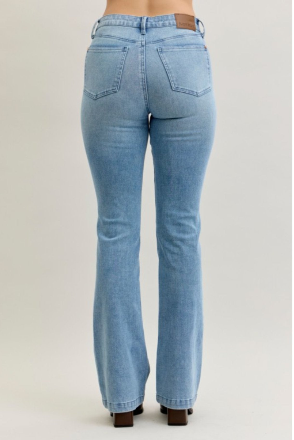 Judy Blue MR Bootcut Contrast Wash Jeans